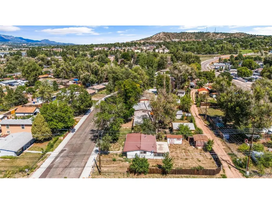 3201 Illinois Ave, Colorado Springs, CO 80907 - #3