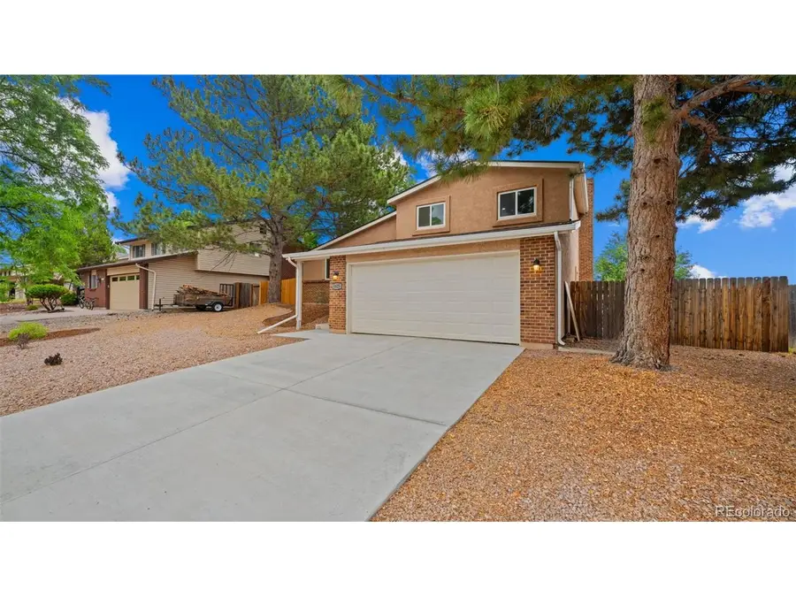 5625 Escapardo Way, Colorado Springs, CO 80917 - #3