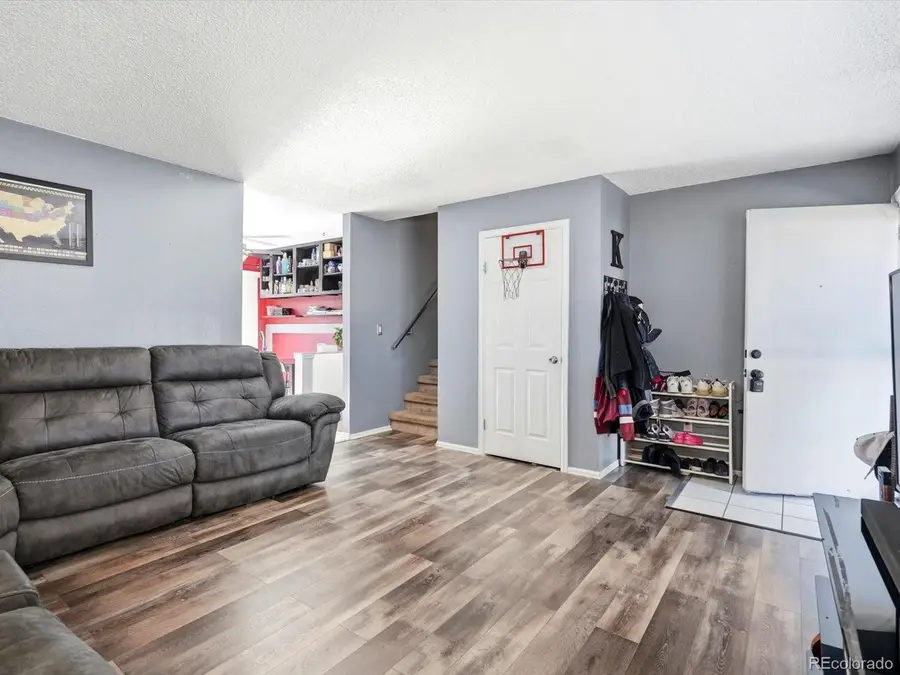 1736 S Olathe St, Aurora, CO 80017 - #2