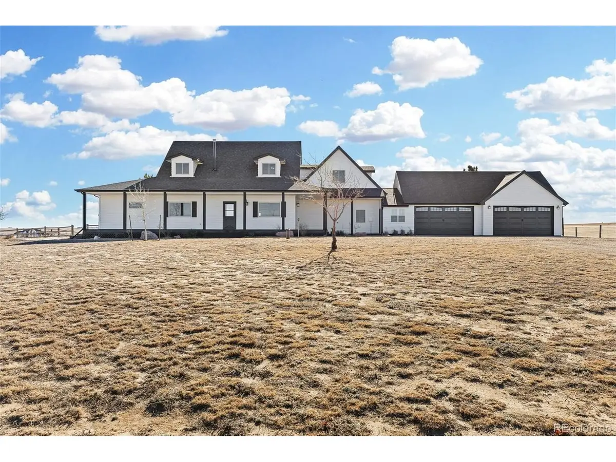 402 S County Road 129, Bennett, CO 80102 - Image #1