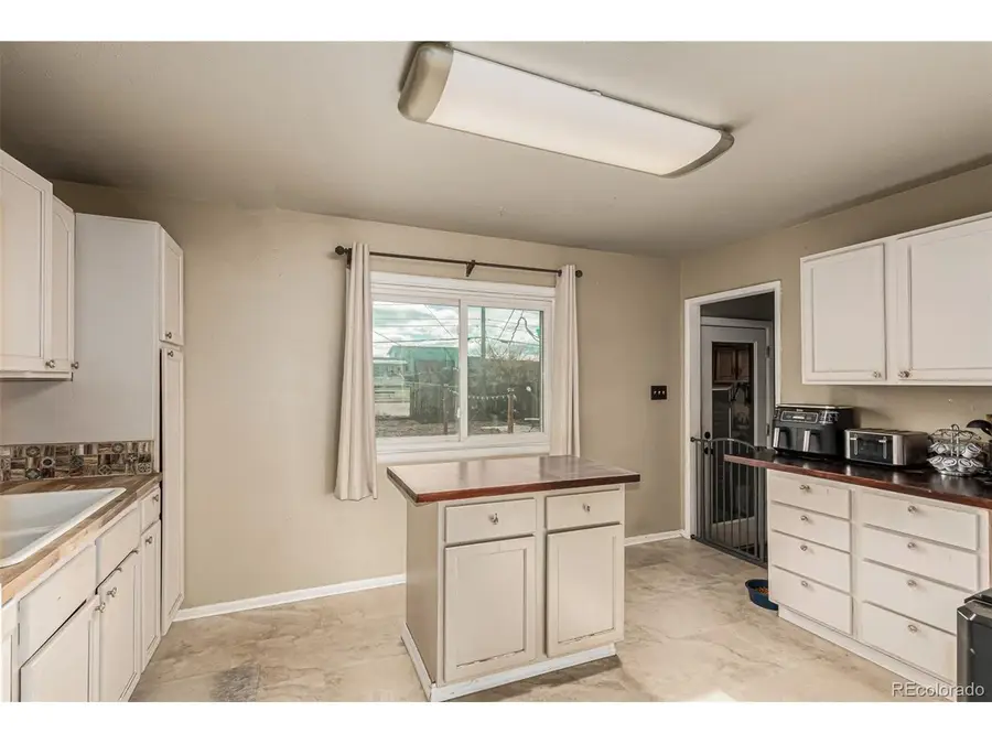 342 Mount View Ln, Fountain, CO 80817 - #3
