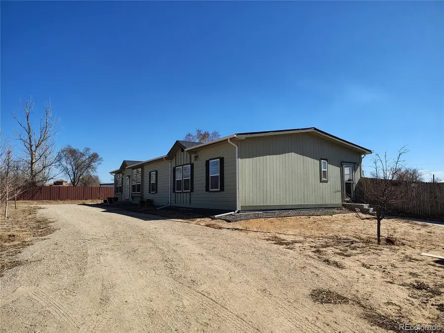 15460 Casler Ave, Fort Lupton, CO 80621 - #2
