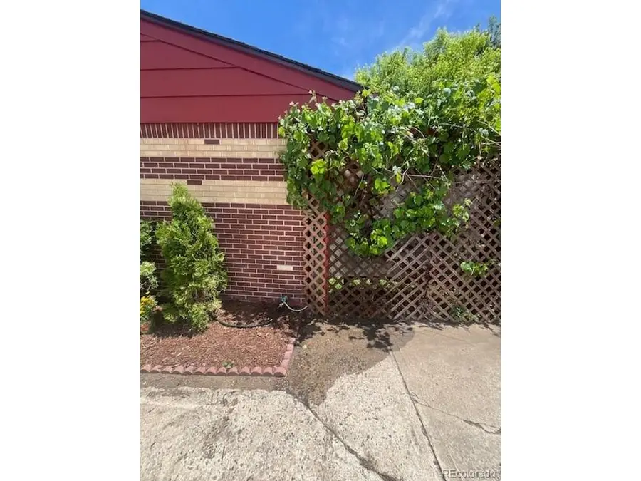 566 S Patton Ct, Denver, CO 80219 - #3