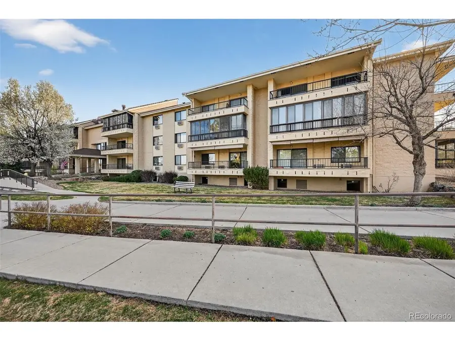 2868 S Heather Gardens Way #103, Aurora, CO 80014 - #2