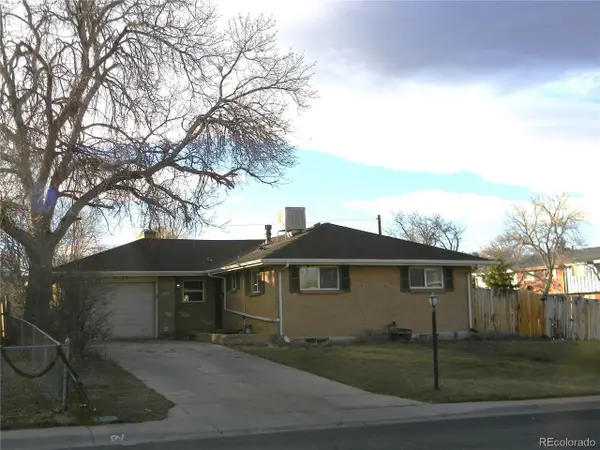 1147 S Kendall Ct, Lakewood, CO 80232