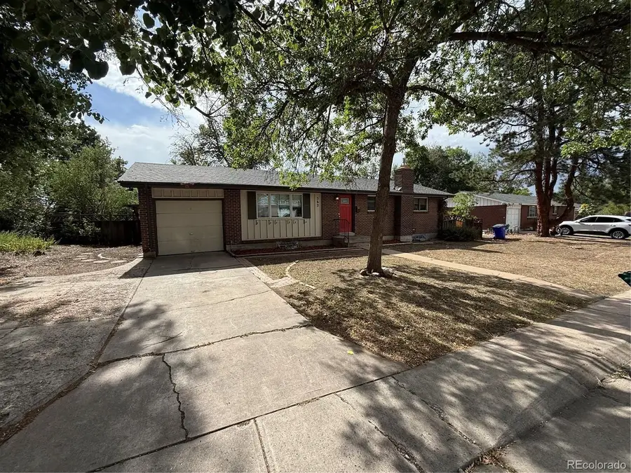 562 W Easter Ave, Littleton, CO 80120 - #2