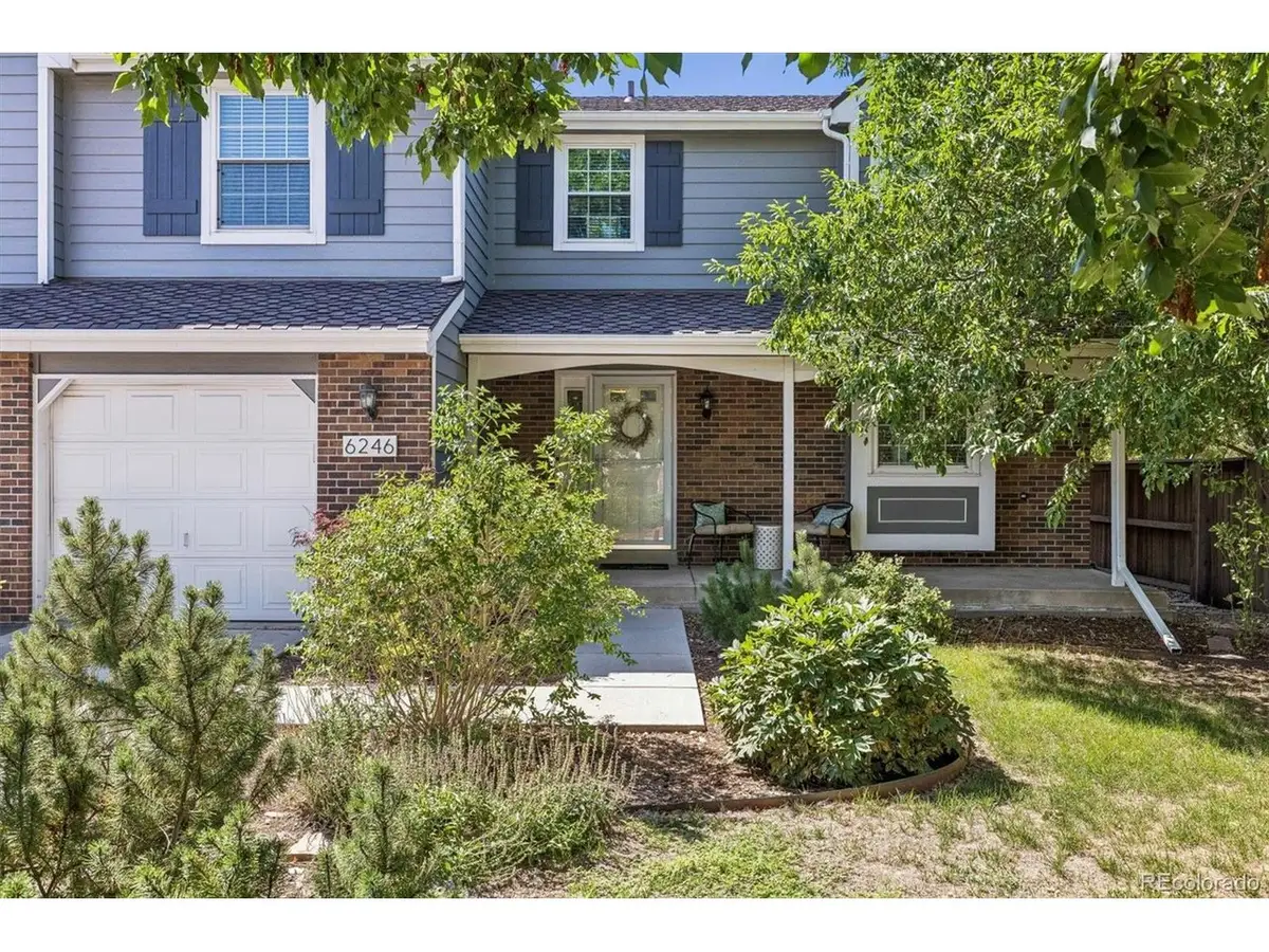 6246 E Hinsdale Ct, Centennial, CO 80112 - #1