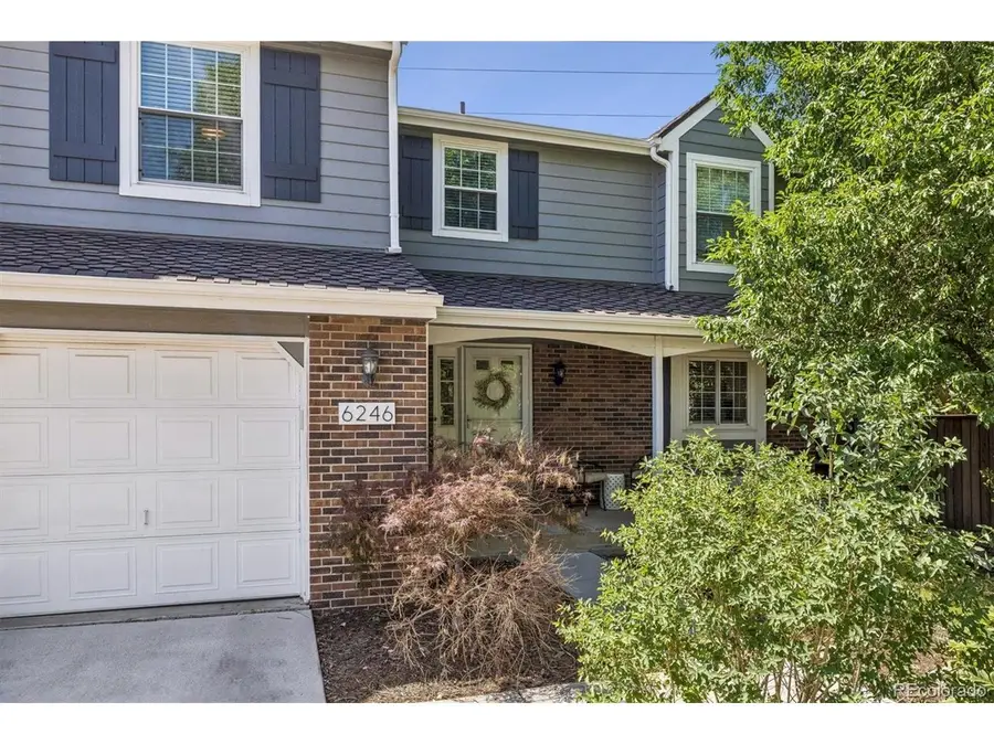 6246 E Hinsdale Ct, Centennial, CO 80112 - #3
