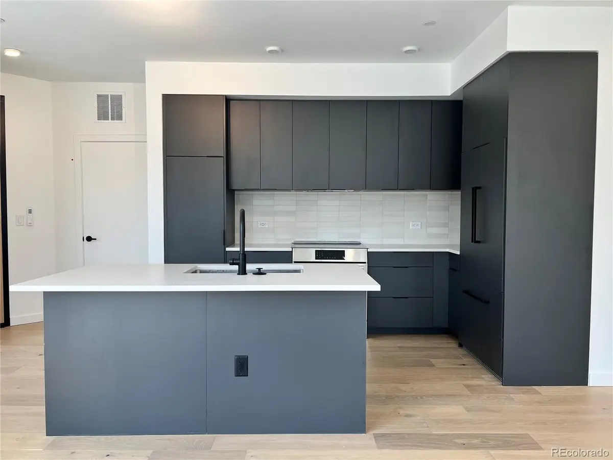 1601 Park Ave #201, Denver, CO 80218 - Image #1