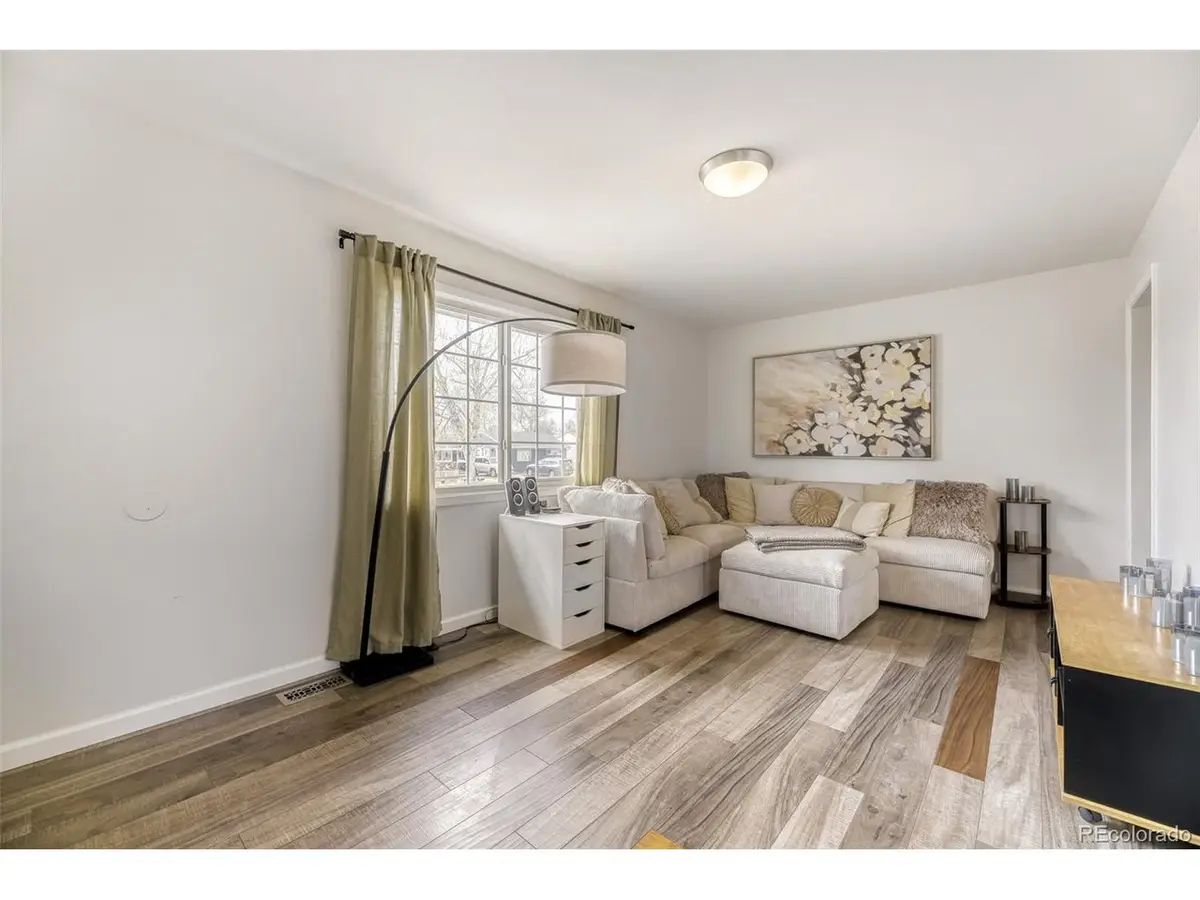 1880 S Shoshone St, Denver, CO 80223 - #1