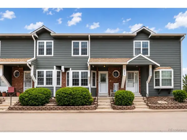 2058 S Balsam St, Lakewood, CO 80227