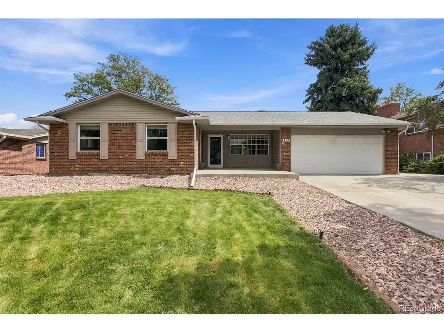 416 S Uvalda Cir, Aurora, CO 80012 - #2