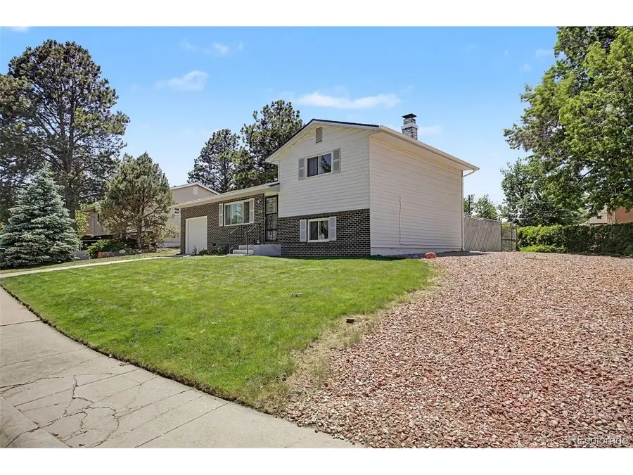 712 Lansing Dr, Colorado Springs, CO 80909 - #3