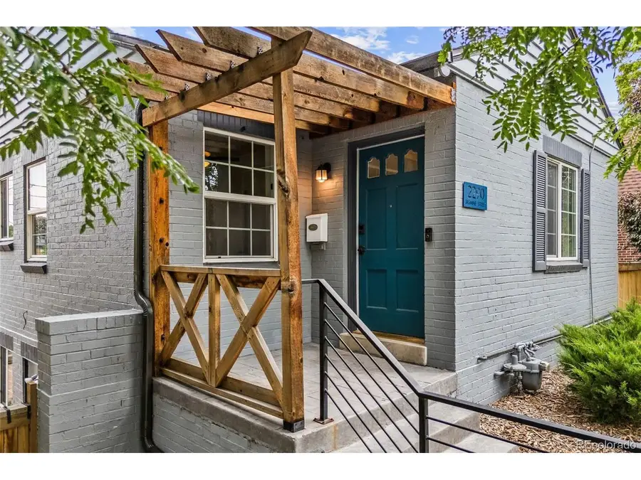 2290 Jasmine St, Denver, CO 80207 - Image #2