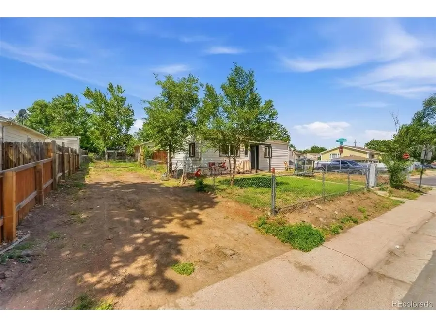4401 W Mississippi Ave, Denver, CO 80219 - #3