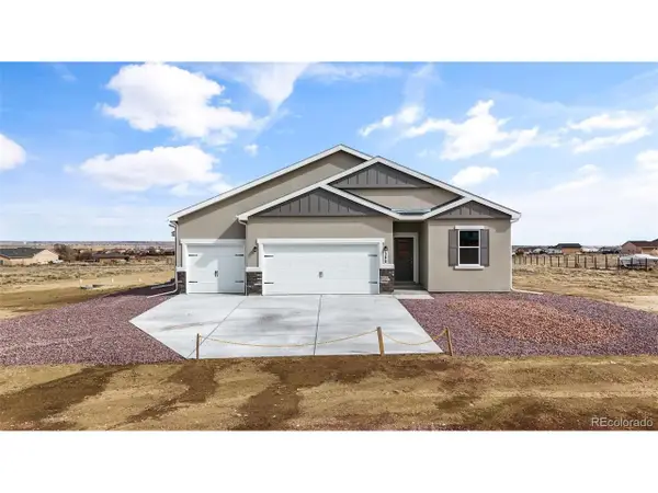 380 S Ashford Dr, Pueblo, CO 81007