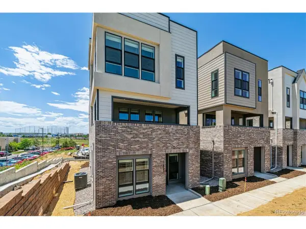 11493 E Briarwood Cir, Centennial, CO 80112