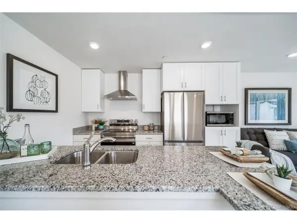 10350 Tucson Pl, Commerce City, CO 80022