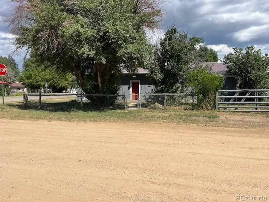 518 Trinchera St, San Luis, CO 81152 - Image #2