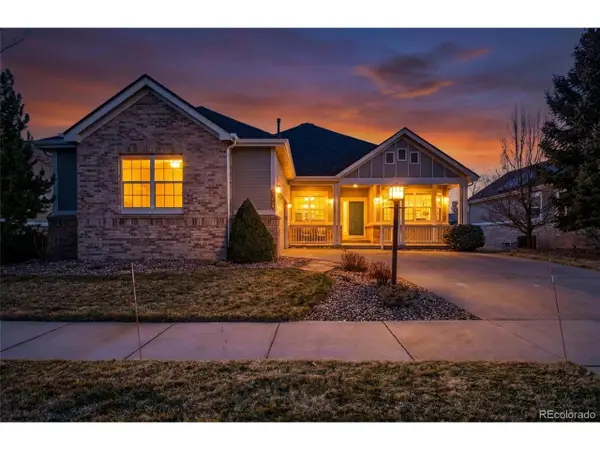 22673 E Long Dr, Aurora, CO 80016