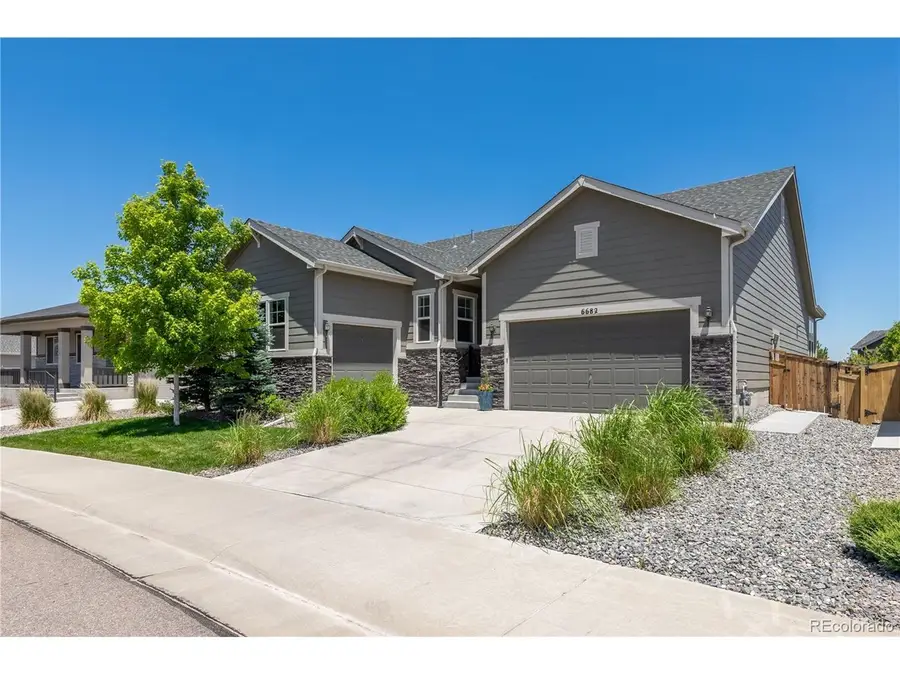 6682 Angelique Ave, Castle Rock, CO 80108 - #2