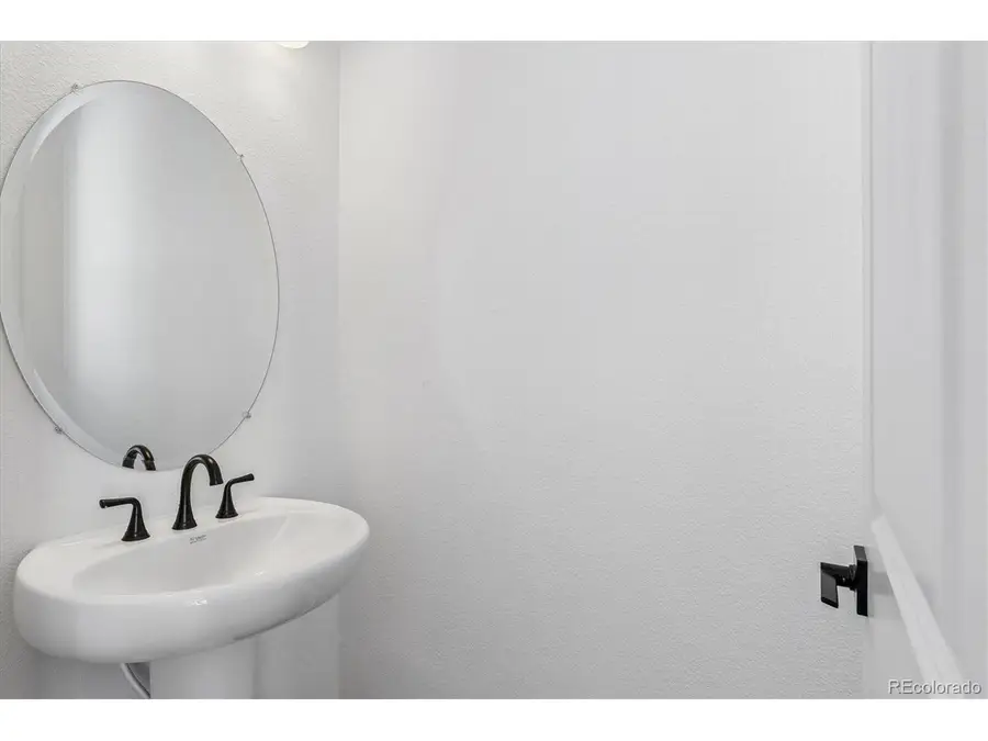 9156 Hayden Peak St, Englewood, CO 80112 - #2