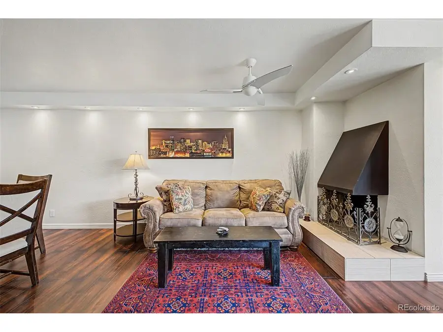 1777 Larimer St #1911, Denver, CO 80202 - #3