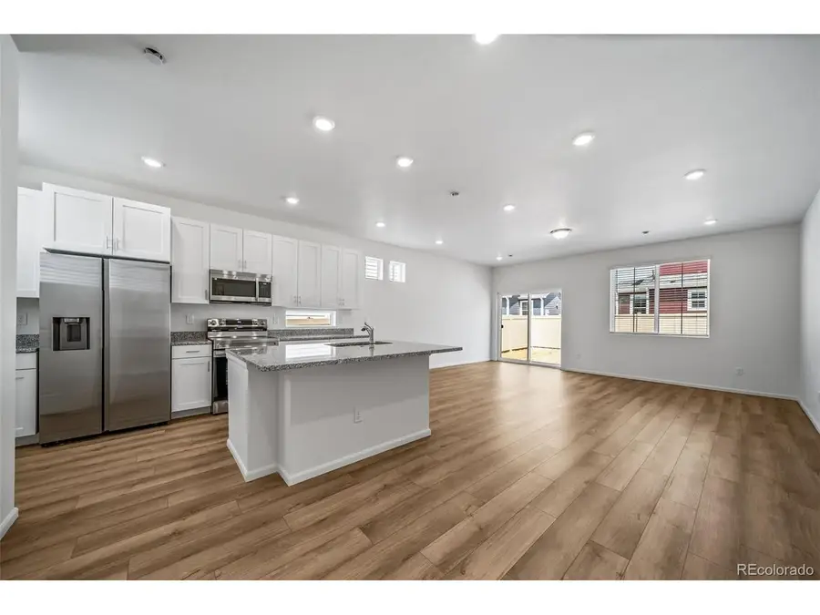 22335 E 39th Ave, Aurora, CO 80019 - #2