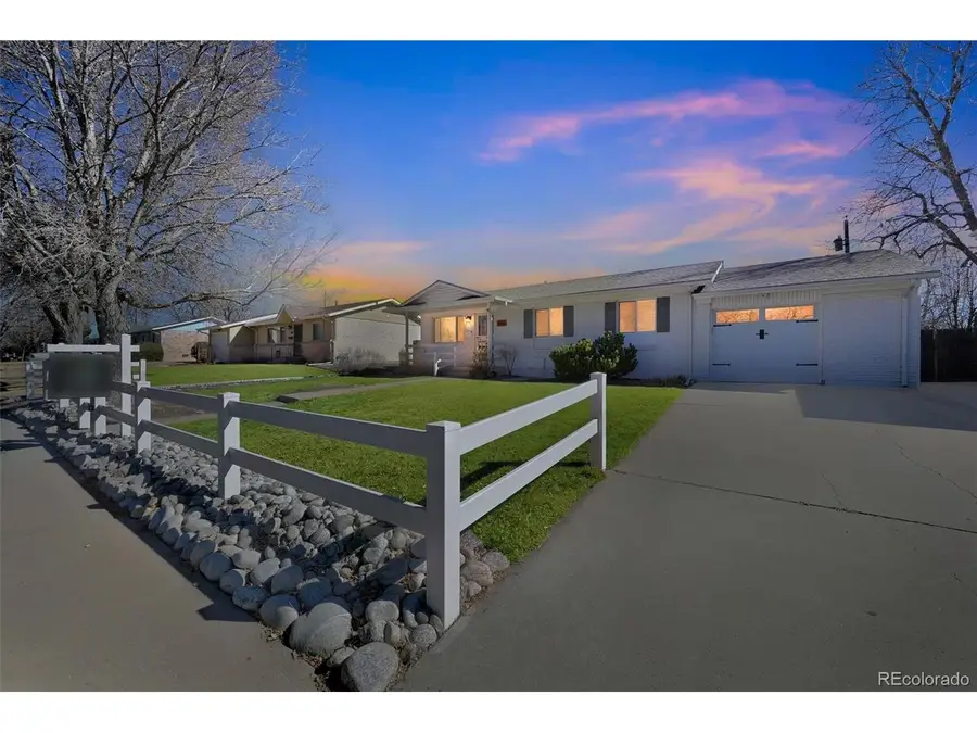 830 S Wheeling St, Aurora, CO 80012 - #2