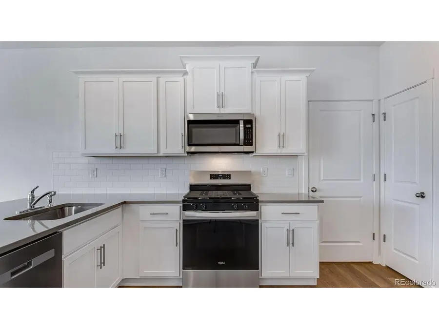 1018 Alpine St, Lochbuie, CO 80603 - #3