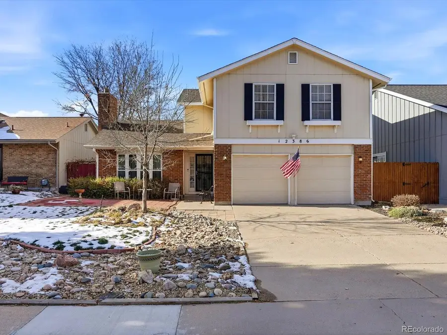 12386 E Bates Cir, Aurora, CO 80014 - Image #2