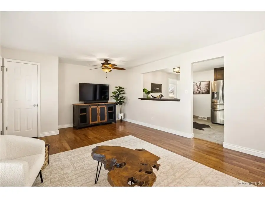 8504 E Briarwood Pl, Centennial, CO 80112 - Image #3