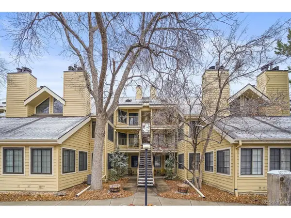 970 S Dahlia St #B, Denver, CO 80246