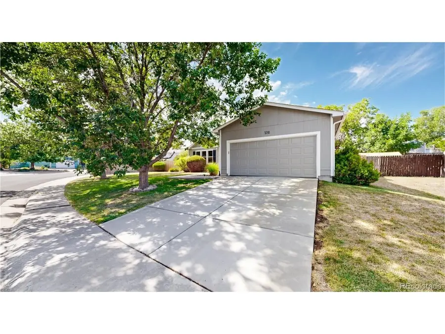 5741 S Quemoy Cir, Centennial, CO 80015 - #2