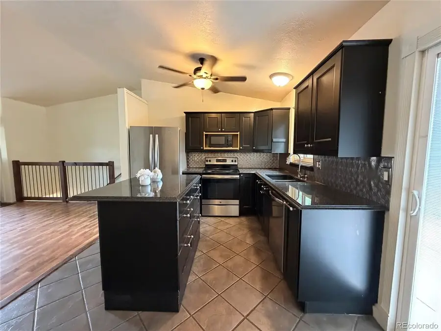 3815 S Pitkin Cir, Aurora, CO 80013 - #3