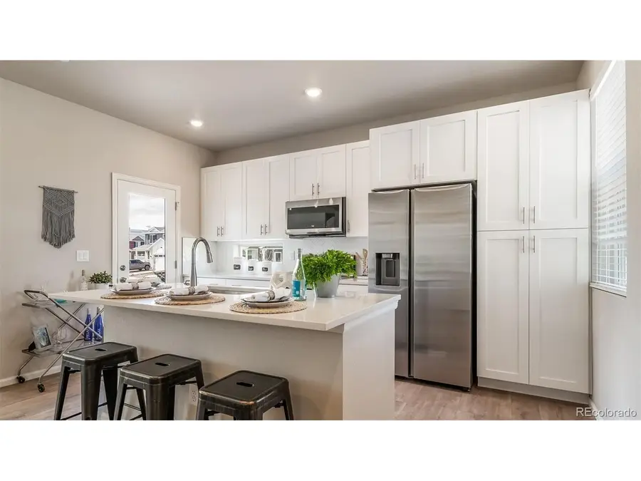 10125 Scranton Ct, Commerce City, CO 80022 - #3