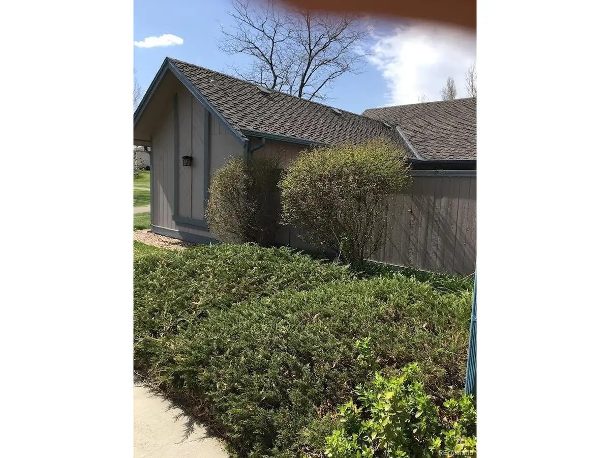 2490 S Worchester Ct #B, Aurora, CO 80014 - #1
