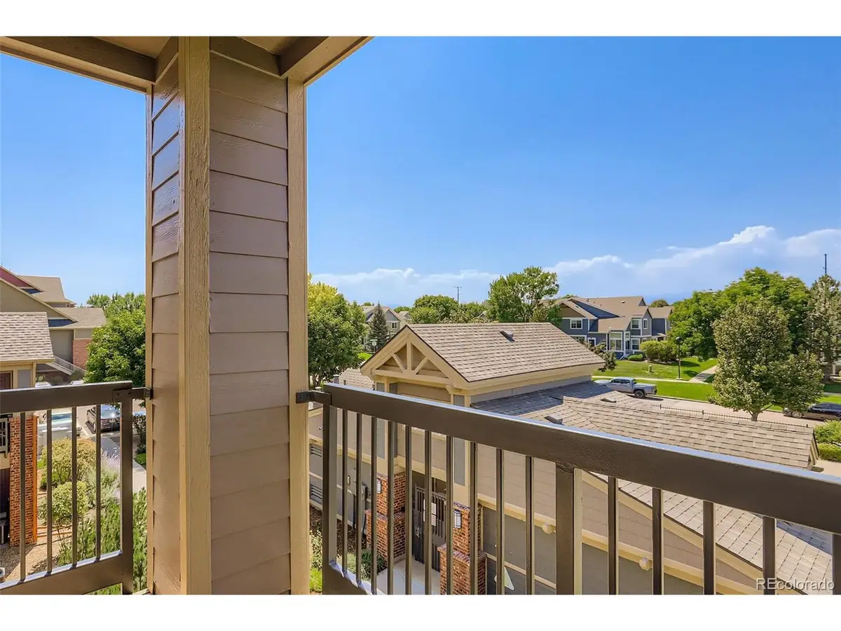 804 Summer Hawk Dr #10000-10304, Longmont, CO 80504 - Image #1