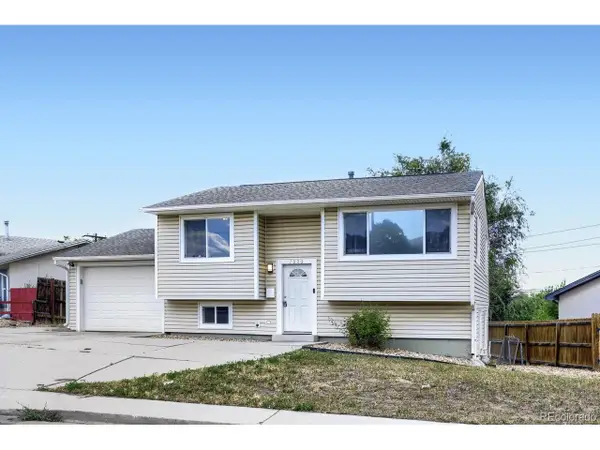 7530 Hilltop Cir, Denver, CO 80221