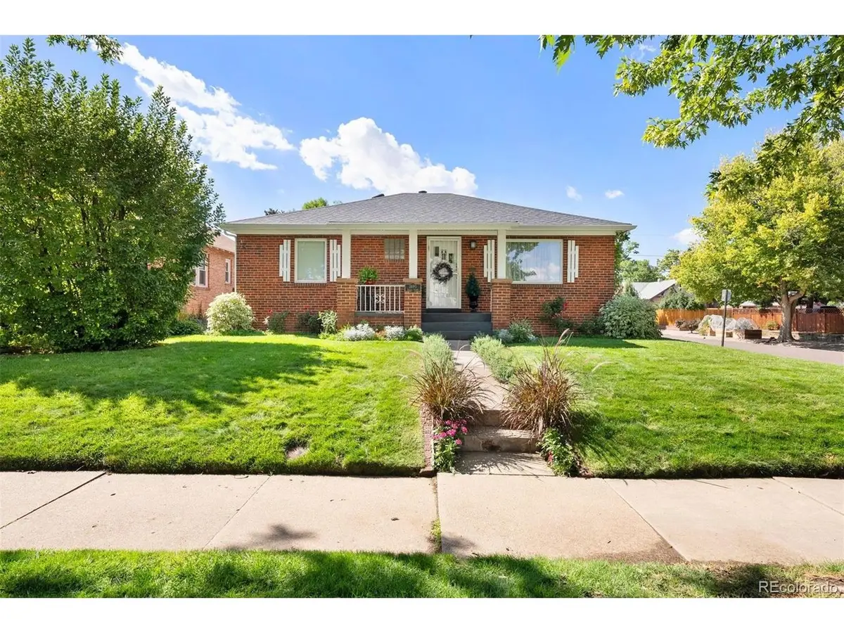 2695 Eudora St, Denver, CO 80207 - Image #1