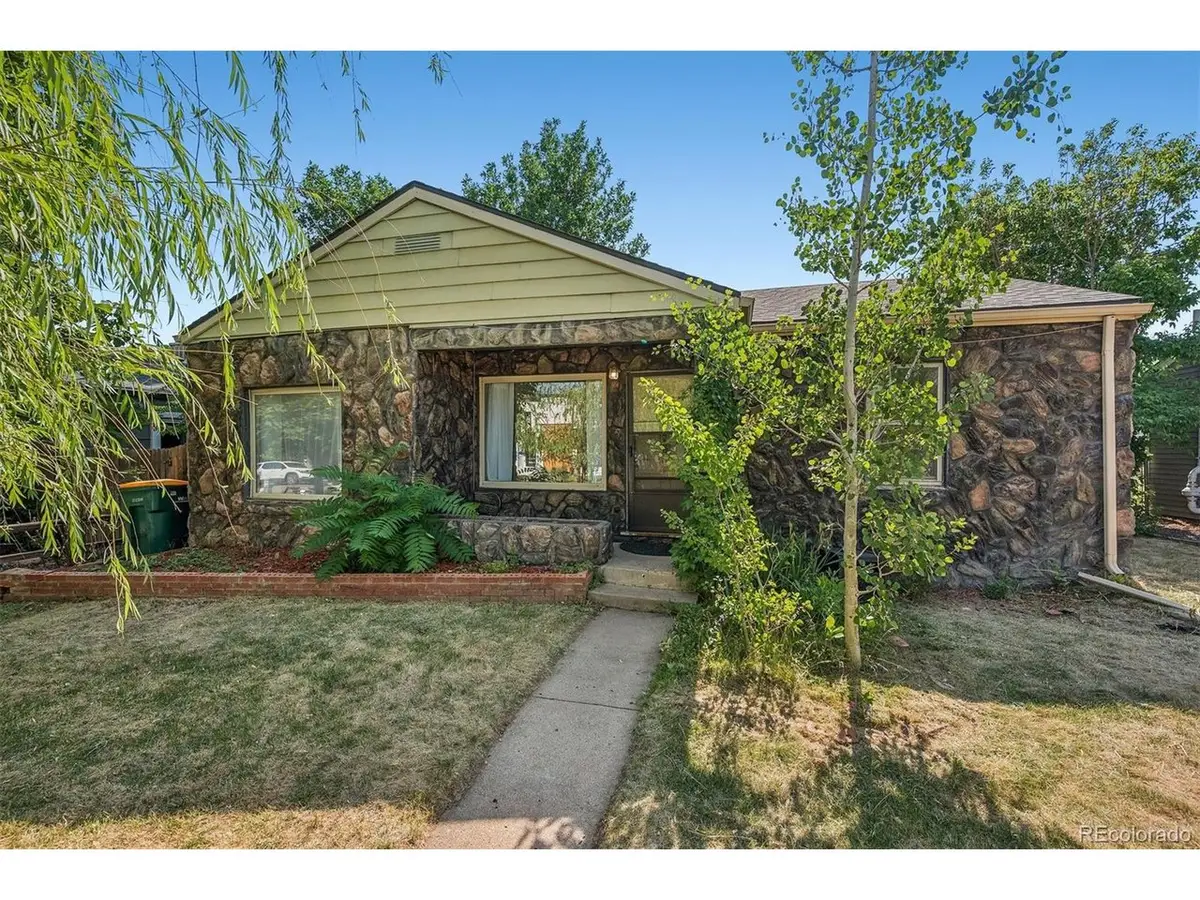 4564 S Pennsylvania St, Englewood, CO 80113 - #1