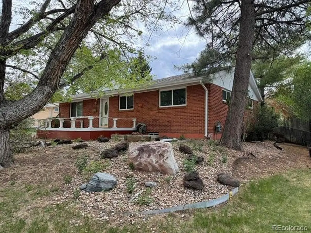 6621 S Logan St, Littleton, CO 80121 - #1