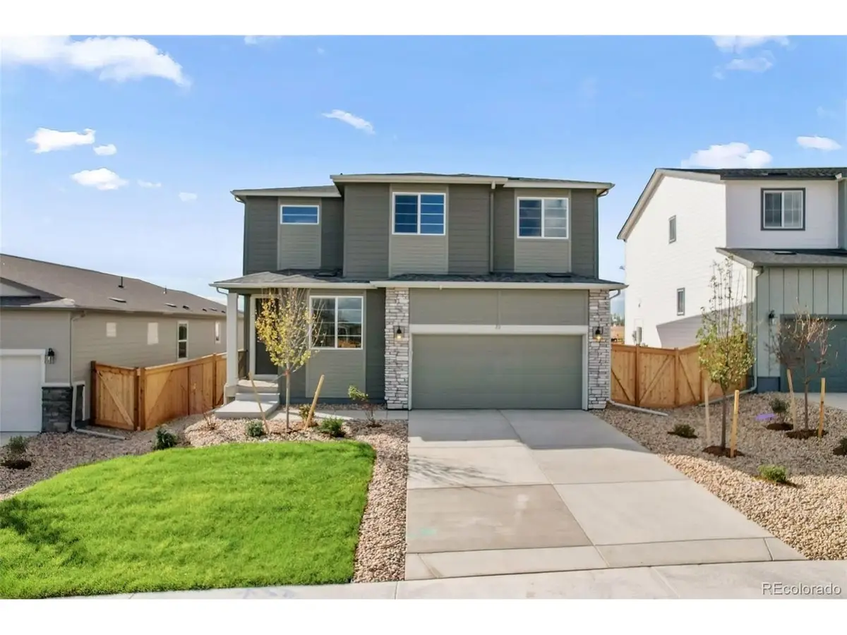 211 Mountain Flower Ave, Fort Lupton, CO 80621 - #1
