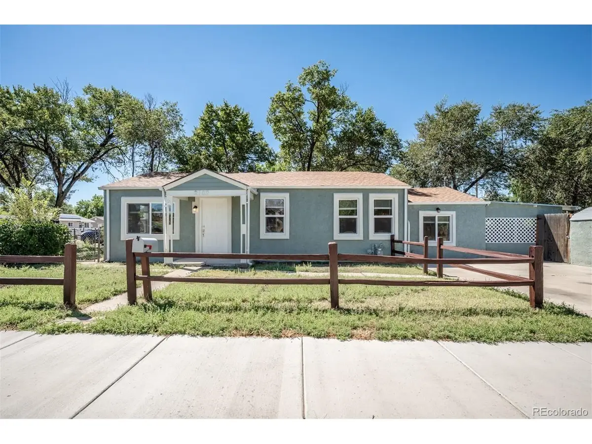 2102 W 29th St, Pueblo, CO 81008 - #1