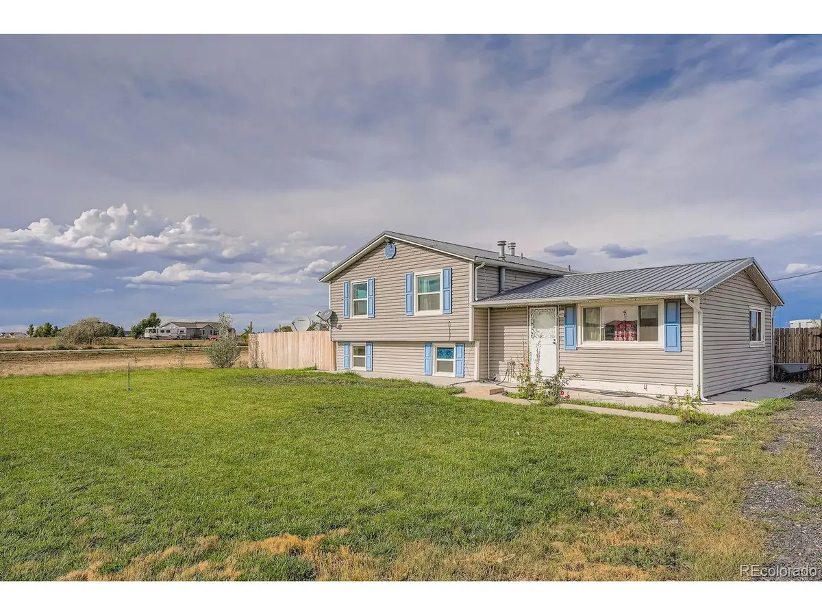 361 E Thomas Ave, Byers, CO 80103 - Image #1