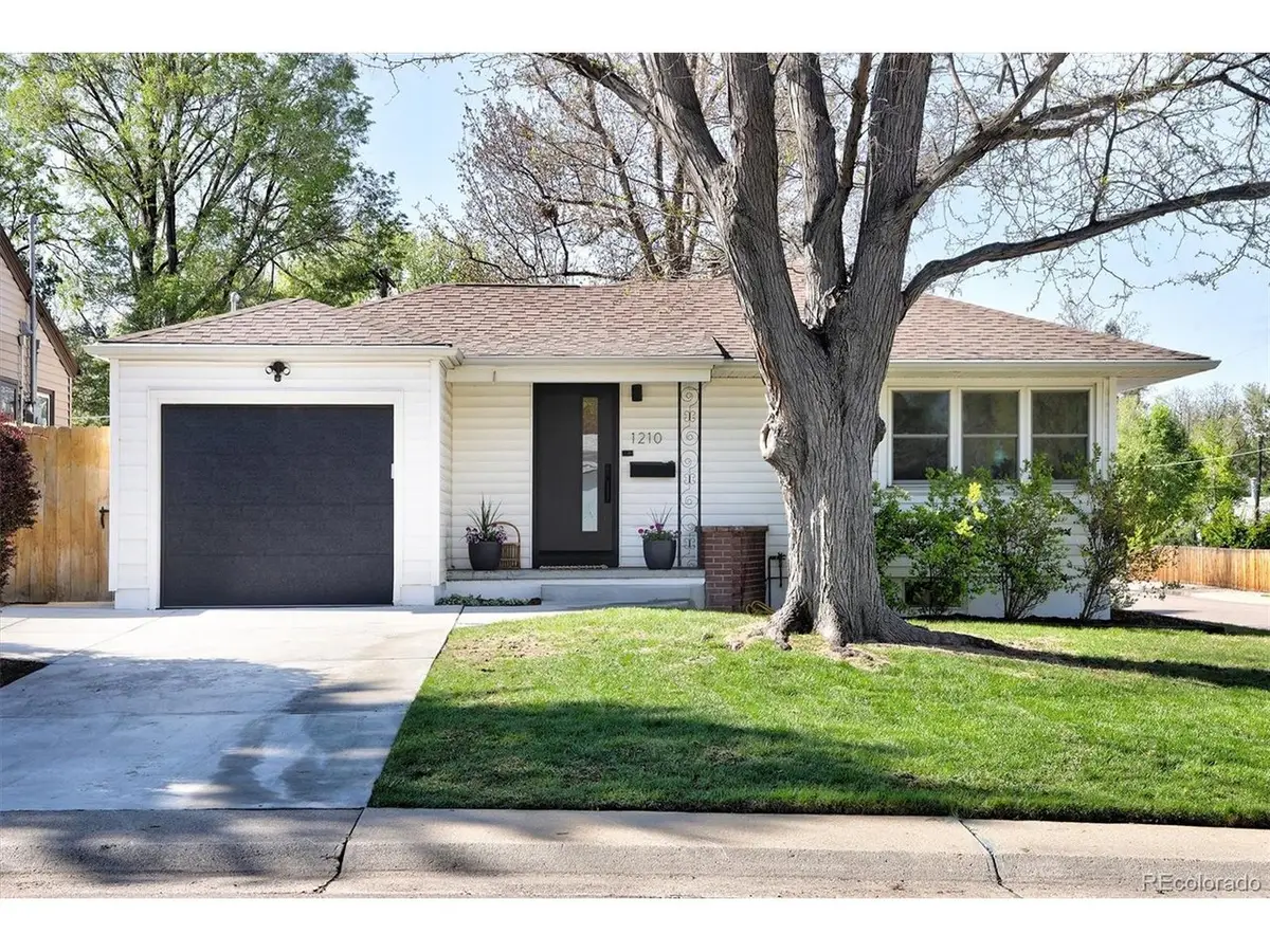 1210 E Amherst Ave, Englewood, CO 80113 - #1