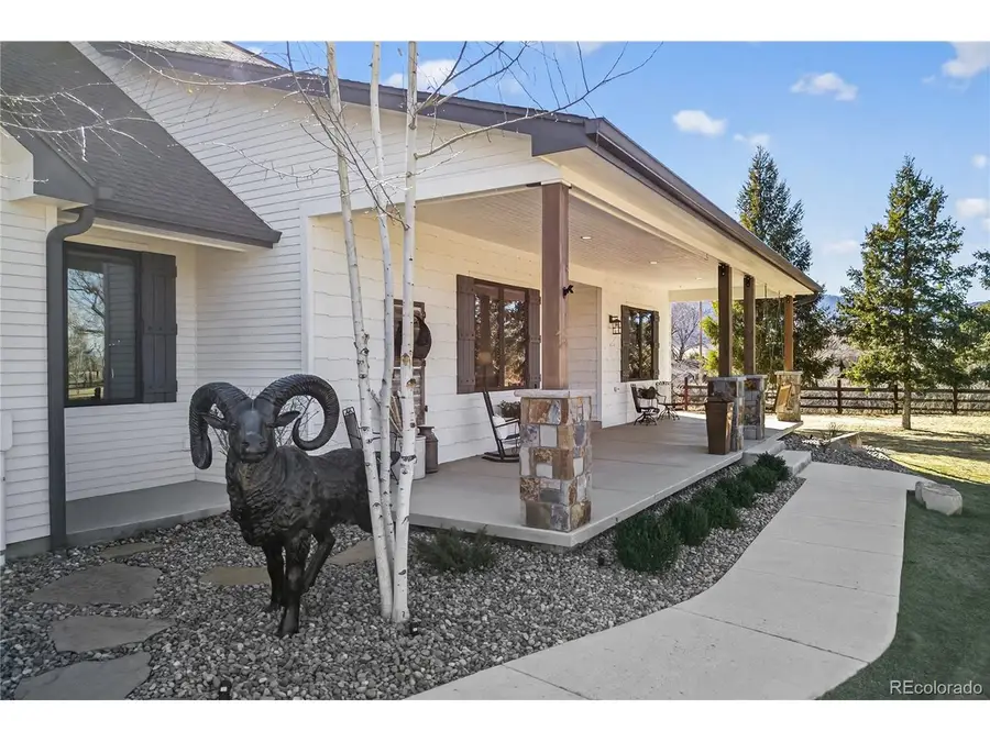 9498 Wagonwheel Dr, Littleton, CO 80125 - #3