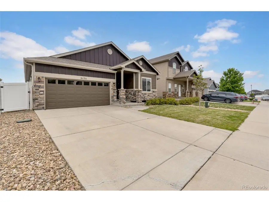 5175 Clarence Dr, Windsor, CO 80550 - #2