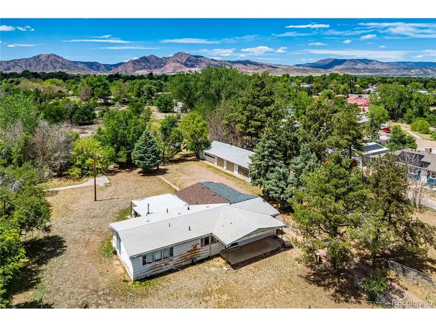 1535 Chestnut St, Canon City, CO 81212 - #3