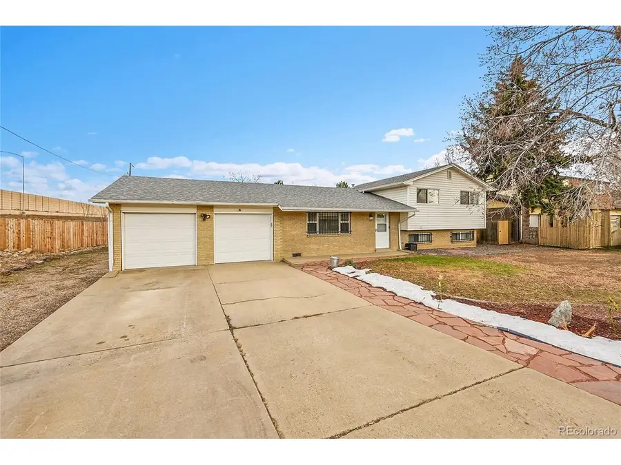4760 Holland St, Wheat Ridge, CO 80033 - Image #2